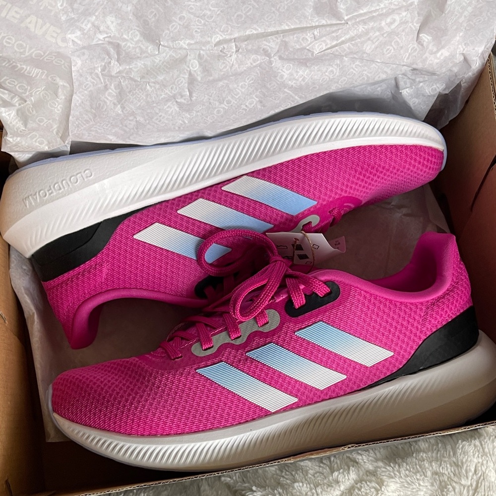 NEW - Adidas Runfalcon 3.0 womens - 9.5 wide